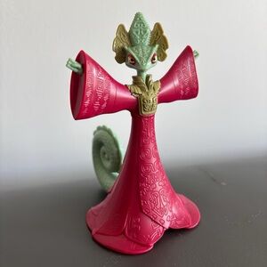 kung fu panda figure 4.5" the chameleon Figurine collectible kids Childrens